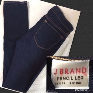 NWOT J Brand Skinny Jeans Style#912 Ink - Size 28